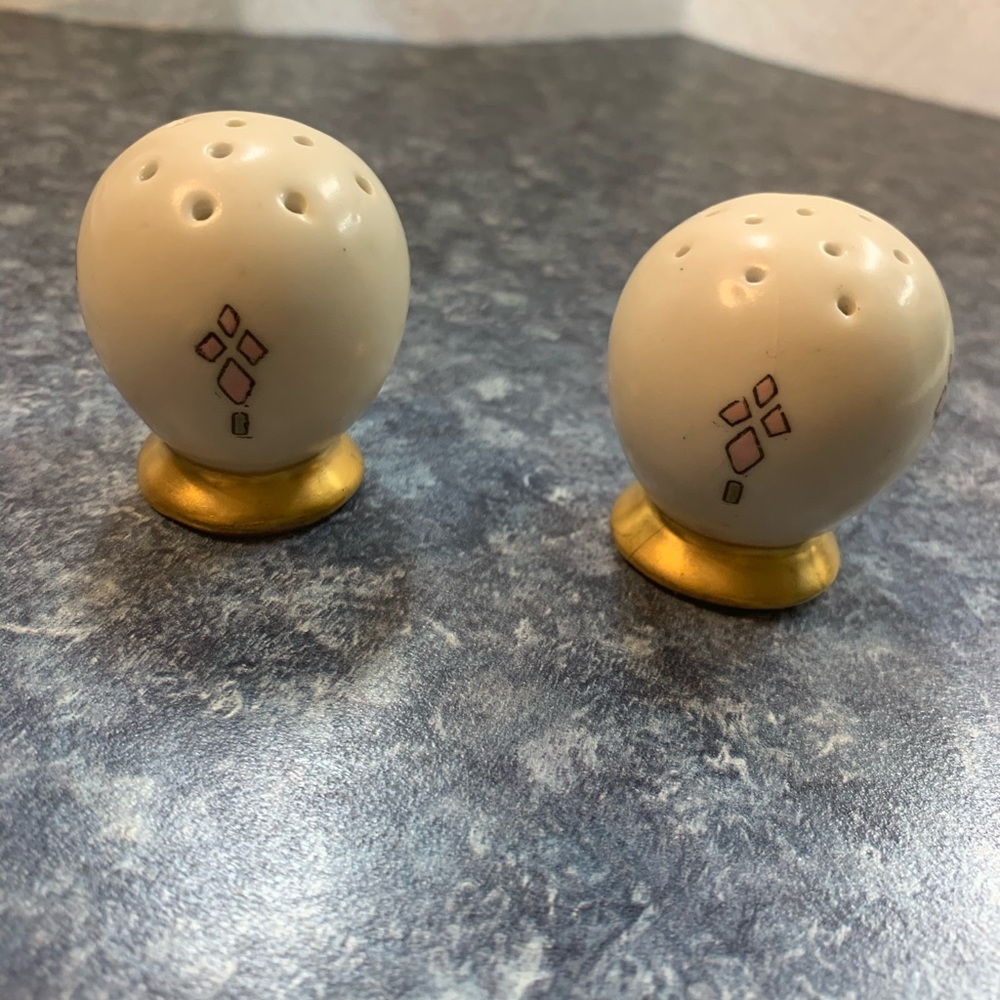 Salt & Pepper Shakers. Made in Bavaria. Ceramic